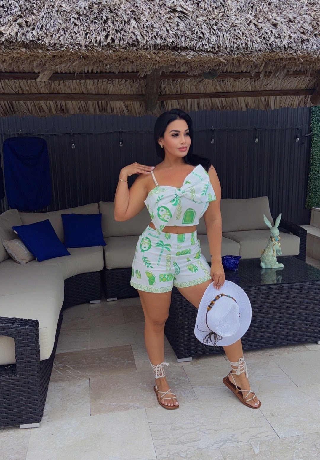 Chic look set