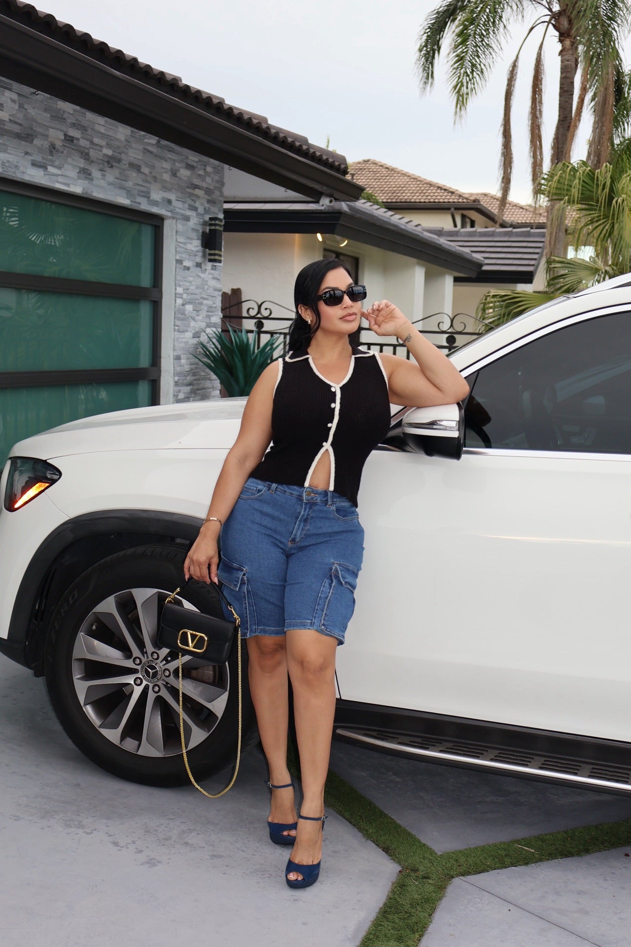 Black and white top